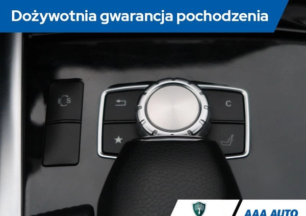 Mercedes-Benz Klasa E cena 74000 przebieg: 259021, rok produkcji 2013 z Nowy Sącz małe 436